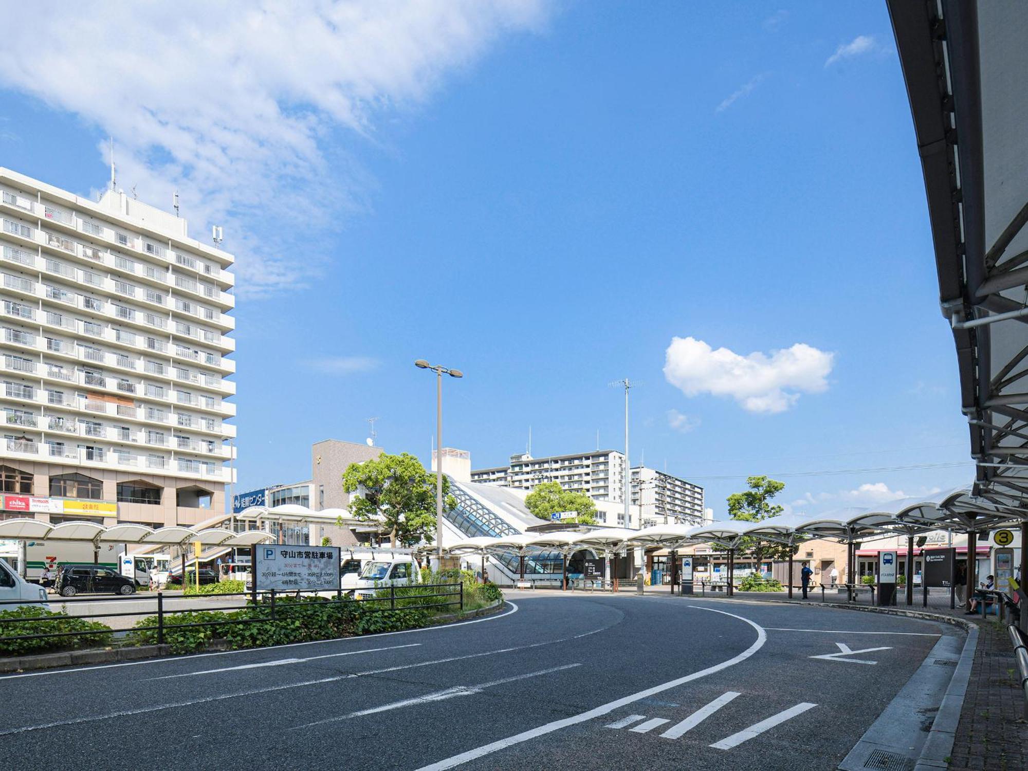 Vessel Inn Shigamoriyama Station Buitenkant foto