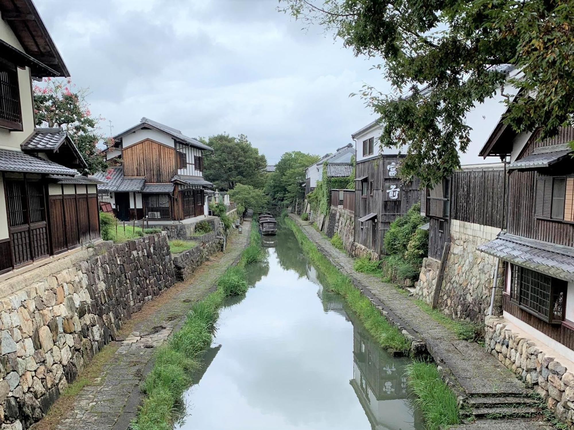 Vessel Inn Shigamoriyama Station Buitenkant foto